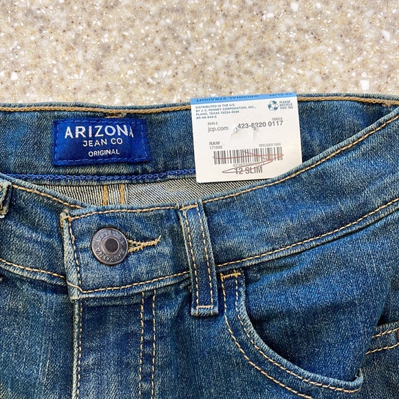 Arizona boys size 12 slim blue jeans. - Picture 3 of 3
